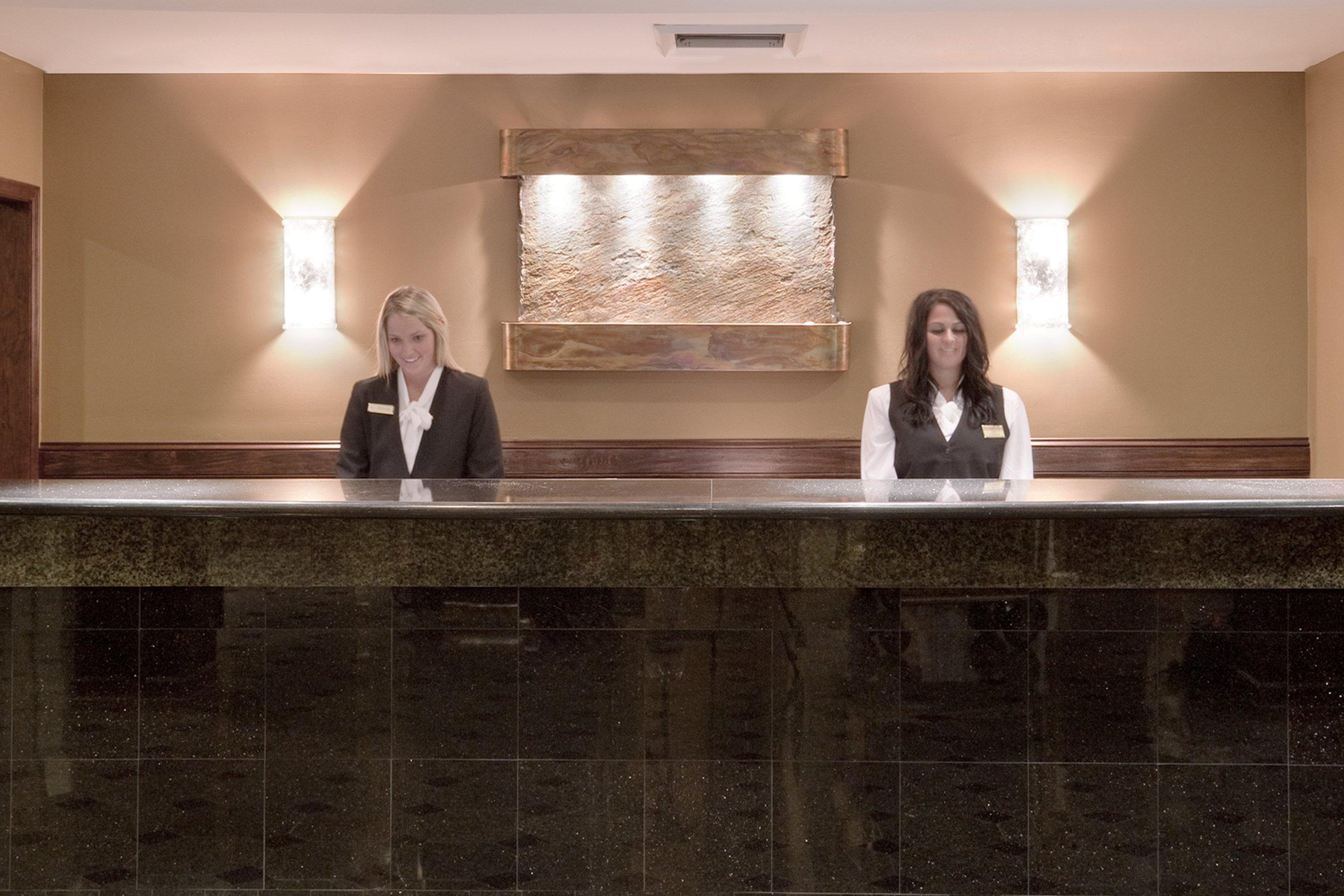 Crowne Plaza Cleveland Airport By Ihg Hotel Middleburg Heights Eksteriør billede