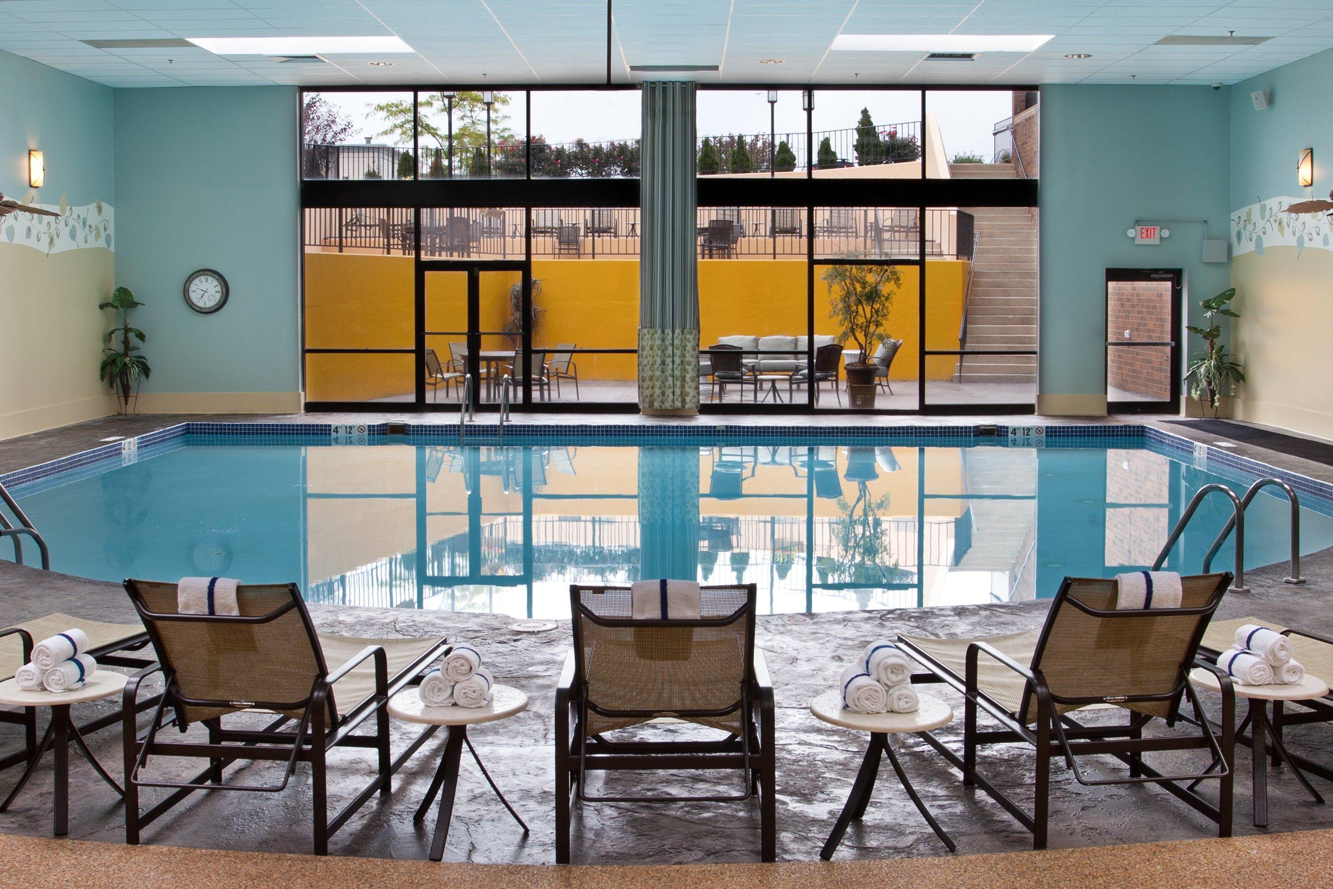 Crowne Plaza Cleveland Airport By Ihg Hotel Middleburg Heights Eksteriør billede