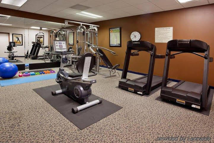 Crowne Plaza Cleveland Airport By Ihg Hotel Middleburg Heights Eksteriør billede